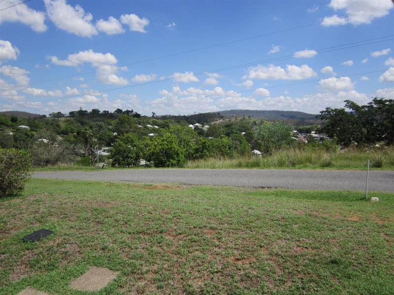 11 Norton Street, Mount Morgan QLD 4714