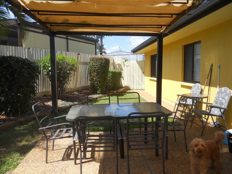1 Charles Crescent, Gracemere QLD 4702