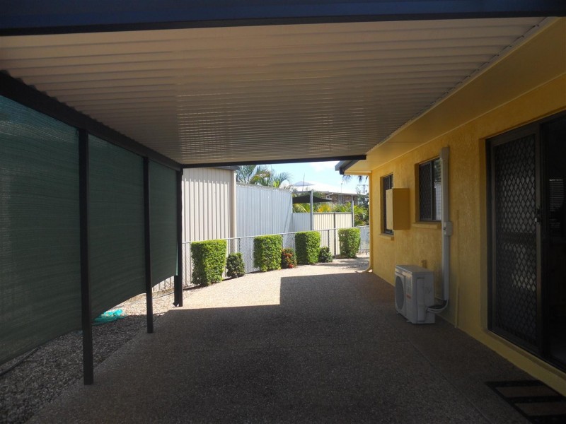 1 Charles Crescent, Gracemere QLD 4702