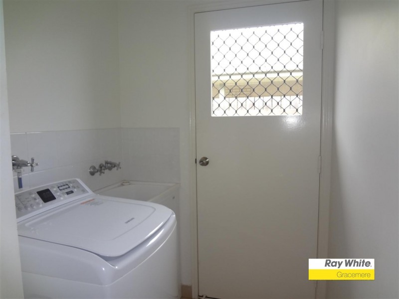 4 Corella Drive, Gracemere QLD 4702