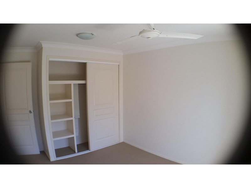 29 Seonaid Place, Gracemere QLD 4702