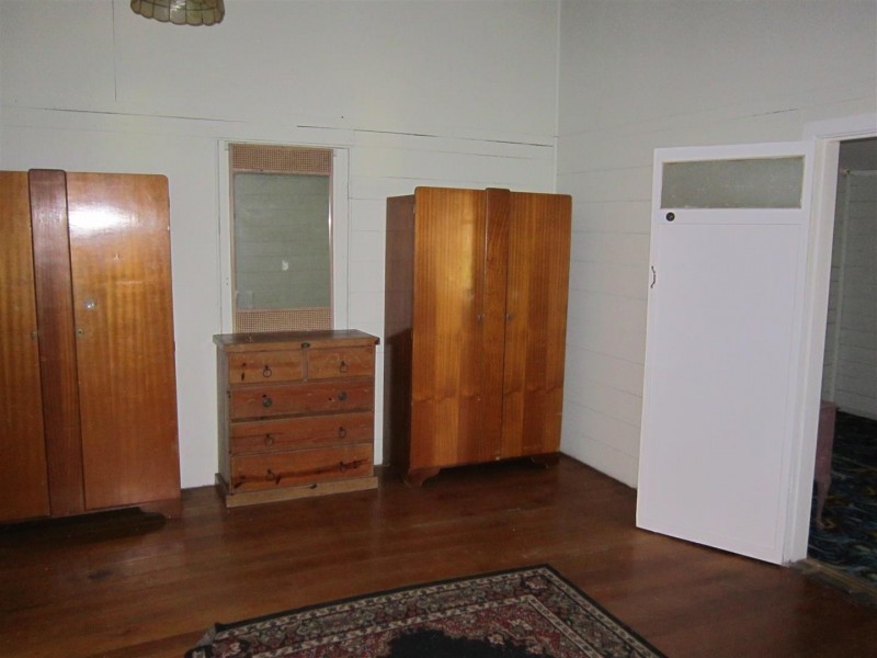 2 Joyce Street, Walterhall QLD 4714