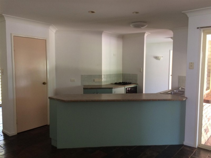 9 Lorraine Court, Gracemere QLD 4702