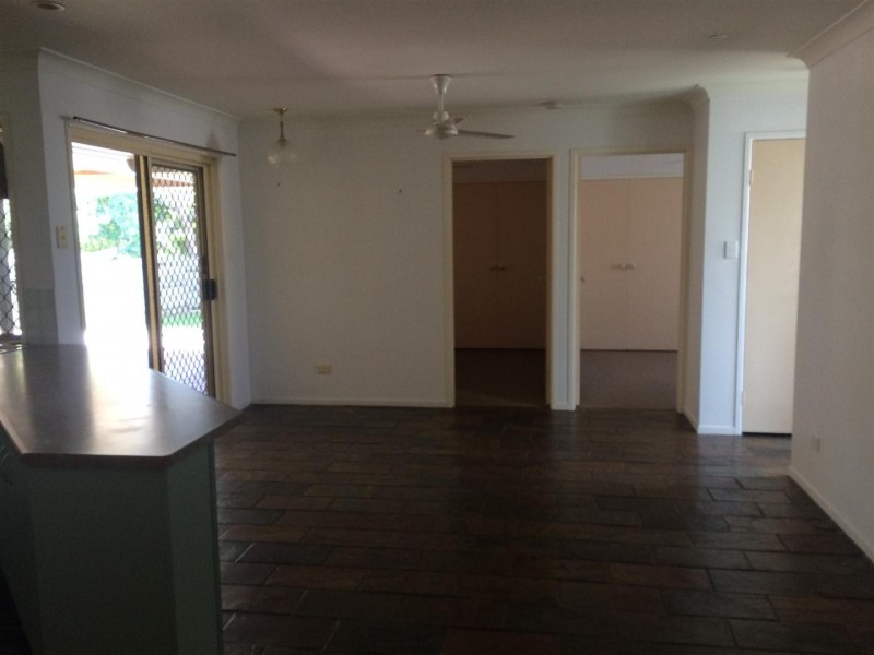 9 Lorraine Court, Gracemere QLD 4702