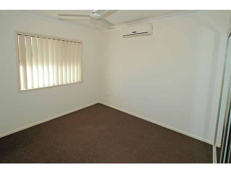 25 Tawarra Crescent, Gracemere QLD 4702