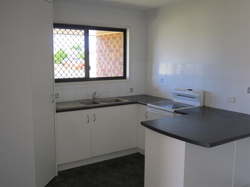 24 Bland Street, Gracemere QLD 4702