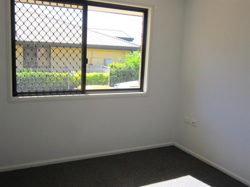 24 Bland Street, Gracemere QLD 4702