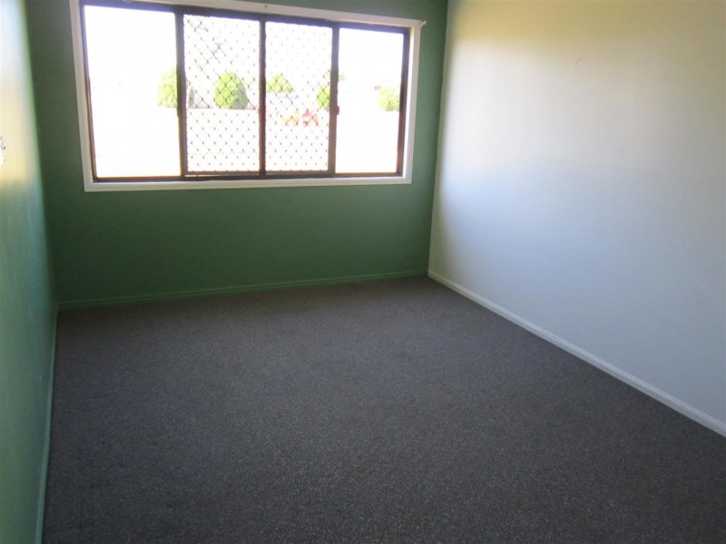 24 Bland Street, Gracemere QLD 4702