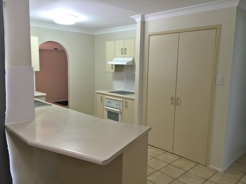 12 Landerer Close, Gracemere QLD 4702