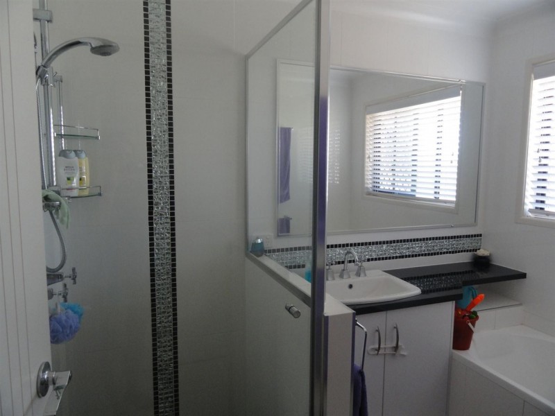 11 Corella Drive, Gracemere QLD 4702