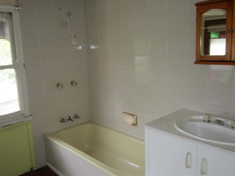 43 Langmorn Street, Raglan QLD 4697