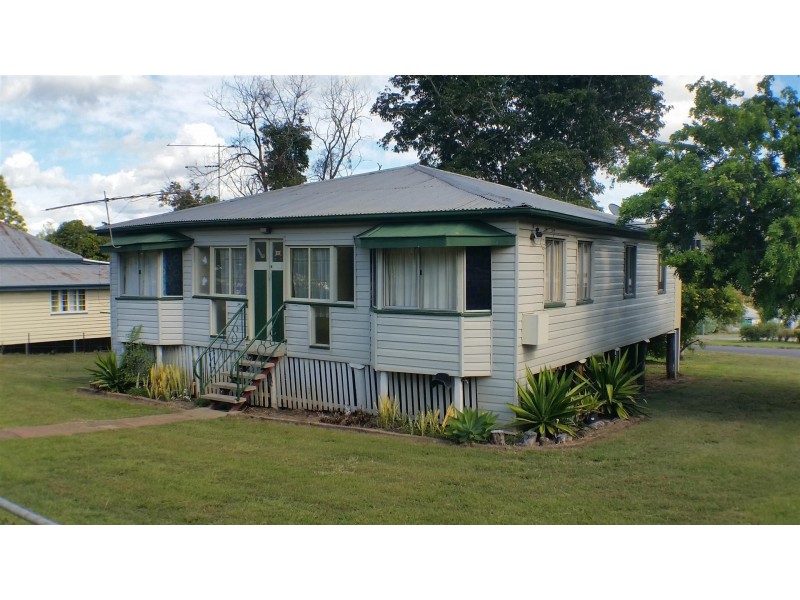 62 James Street, Mount Morgan QLD 4714