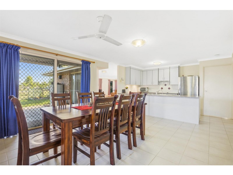 18 Latimer Avenue, Gracemere QLD 4702