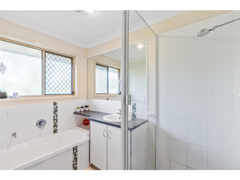 18 Latimer Avenue, Gracemere QLD 4702