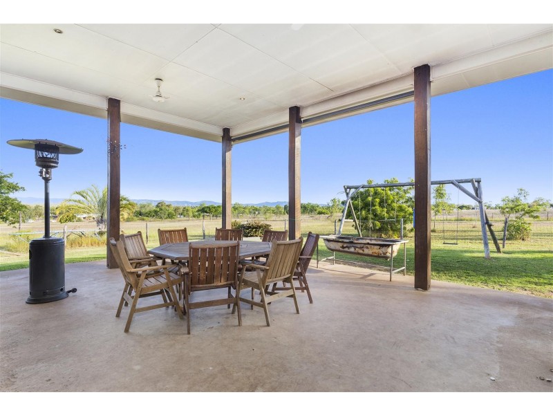 18 Latimer Avenue, Gracemere QLD 4702