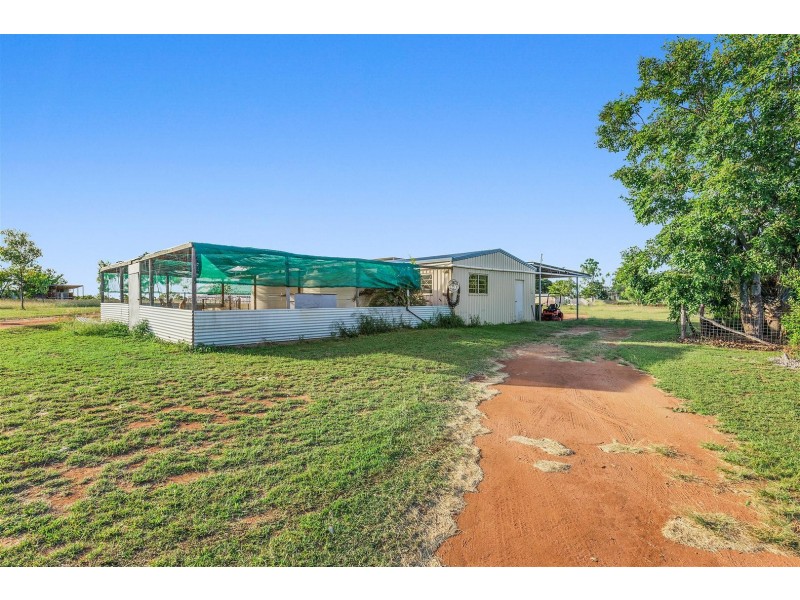 18 Latimer Avenue, Gracemere QLD 4702