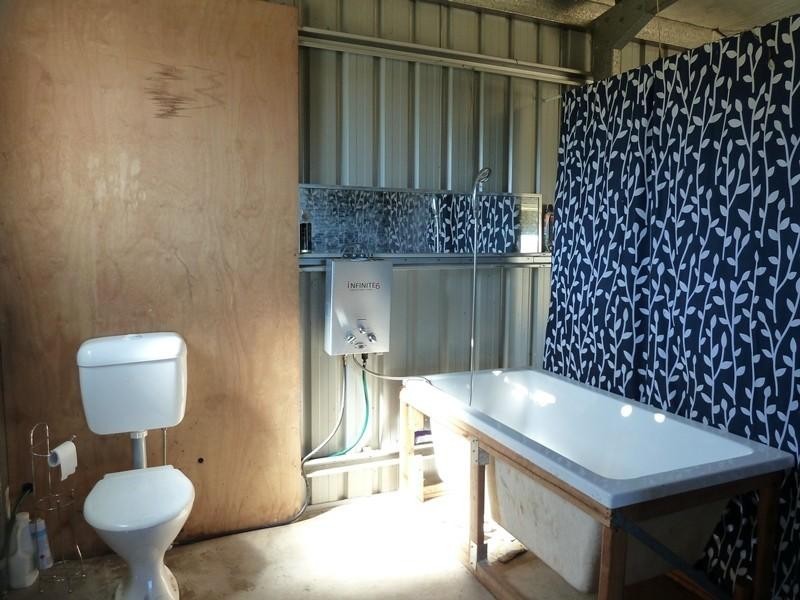 163 Shuck Road, Bracewell QLD 4695