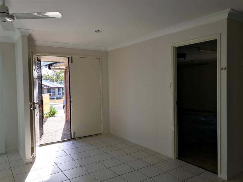15 Seonaid Place, Gracemere QLD 4702