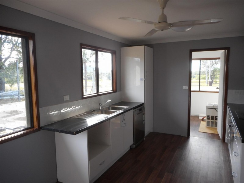45 Smith Road, Stanwell QLD 4702