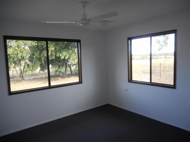 45 Smith Road, Stanwell QLD 4702