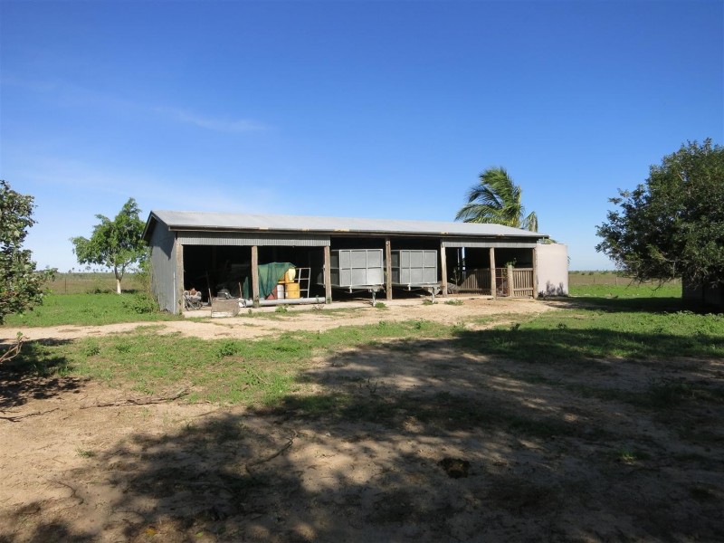 0 ‘Wattlebank’ Eden Bann Road, Canoona QLD 4702