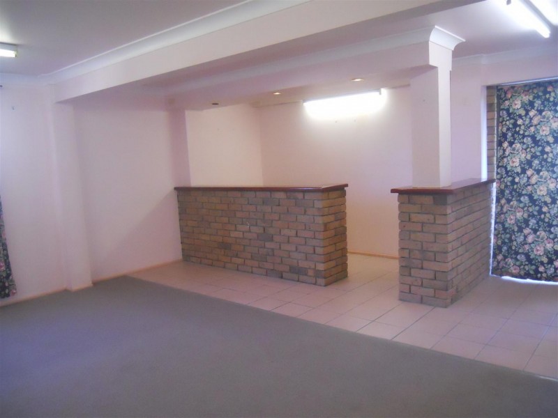 10 Arlott Street, Gracemere QLD 4702