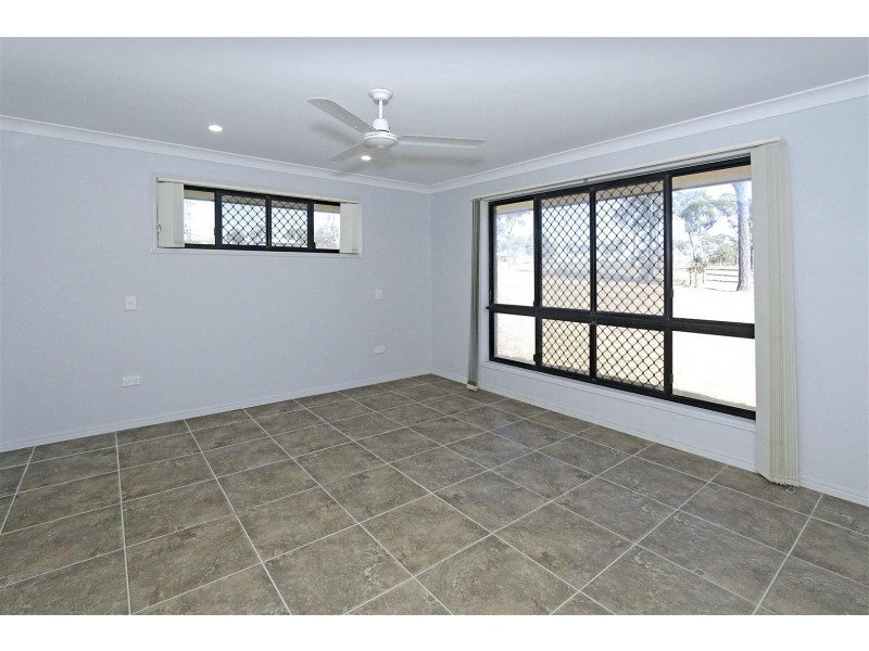 75 Huff Street, Gracemere QLD 4702