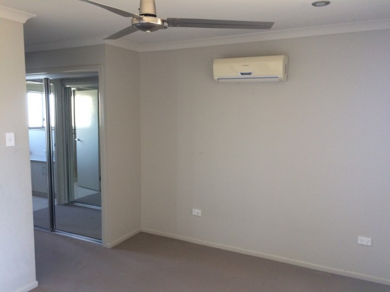 14 Maree Crescent, Gracemere QLD 4702