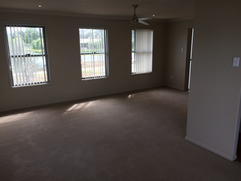 53 Middle Road, Gracemere QLD 4702