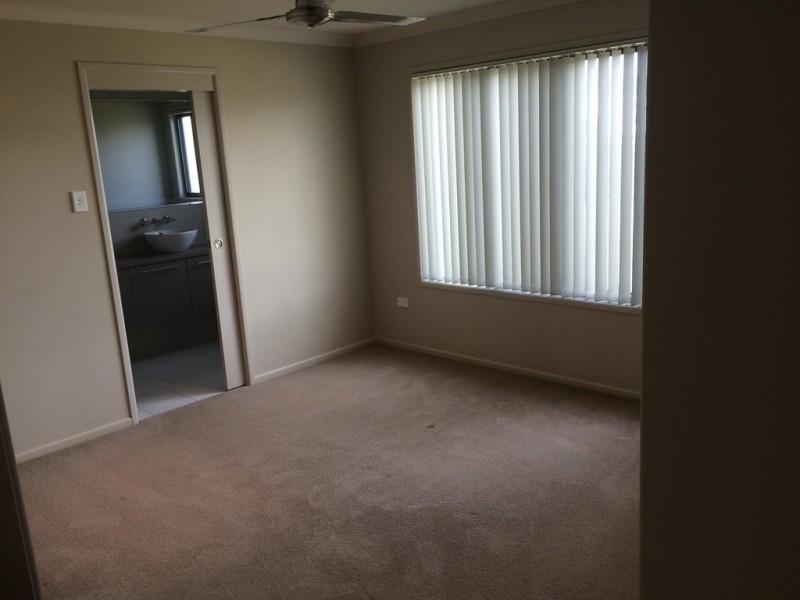 53 Middle Road, Gracemere QLD 4702