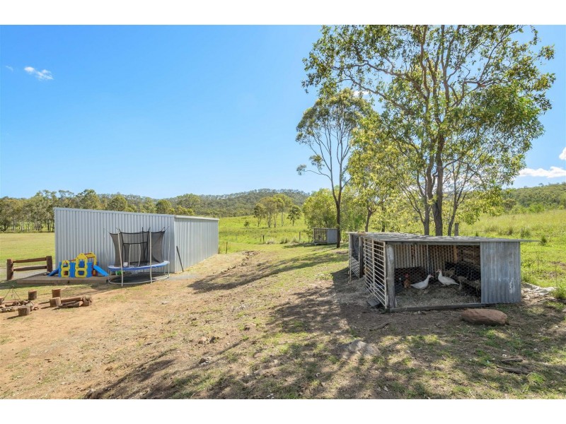 431 The Narrows Road, Mount Larcom QLD 4695