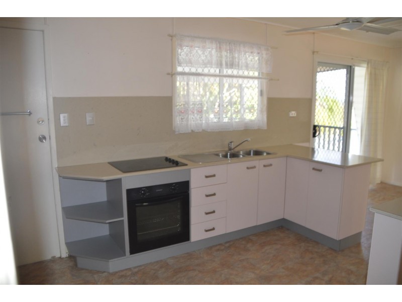 37 Stickley Street, West Rockhampton QLD 4700