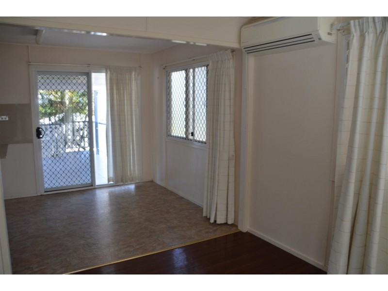 37 Stickley Street, West Rockhampton QLD 4700