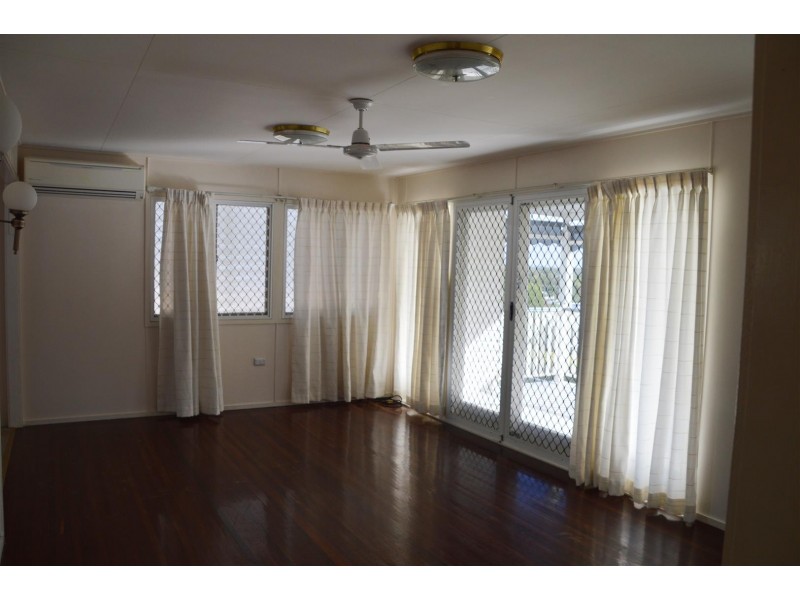 37 Stickley Street, West Rockhampton QLD 4700