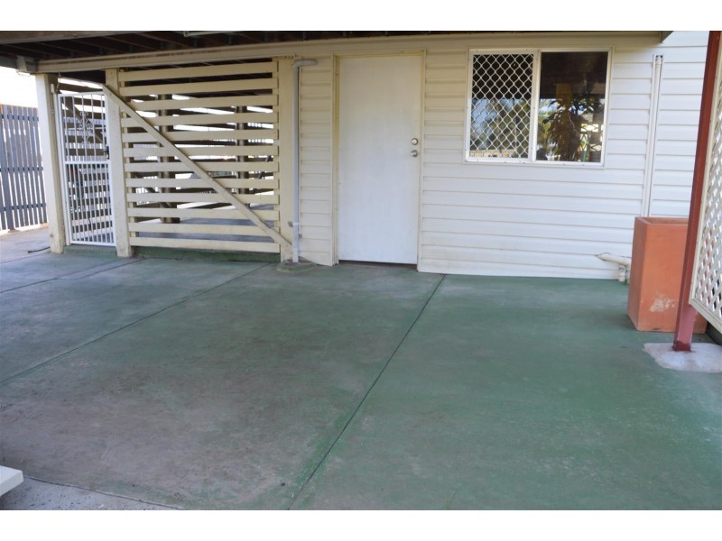 37 Stickley Street, West Rockhampton QLD 4700