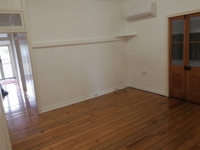 28 Denison Street, Rockhampton City QLD 4700