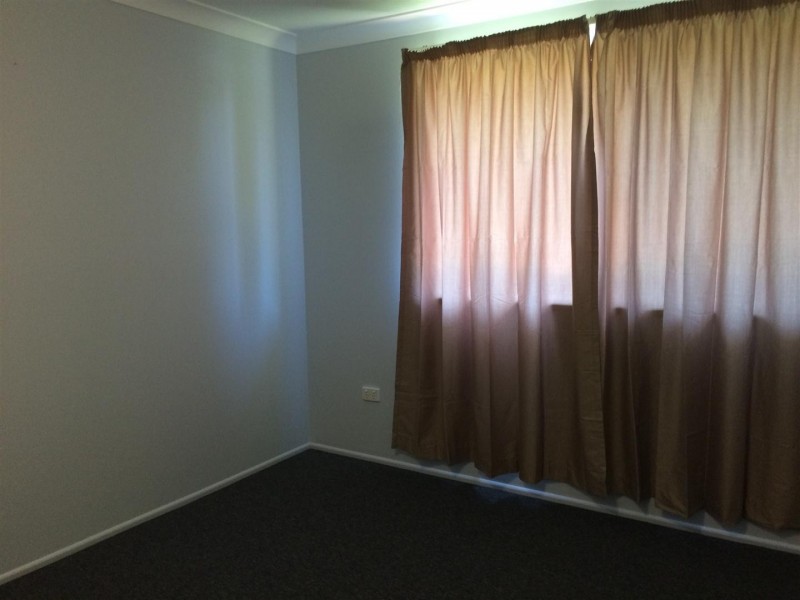 26 Dunnett Street, Gracemere QLD 4702