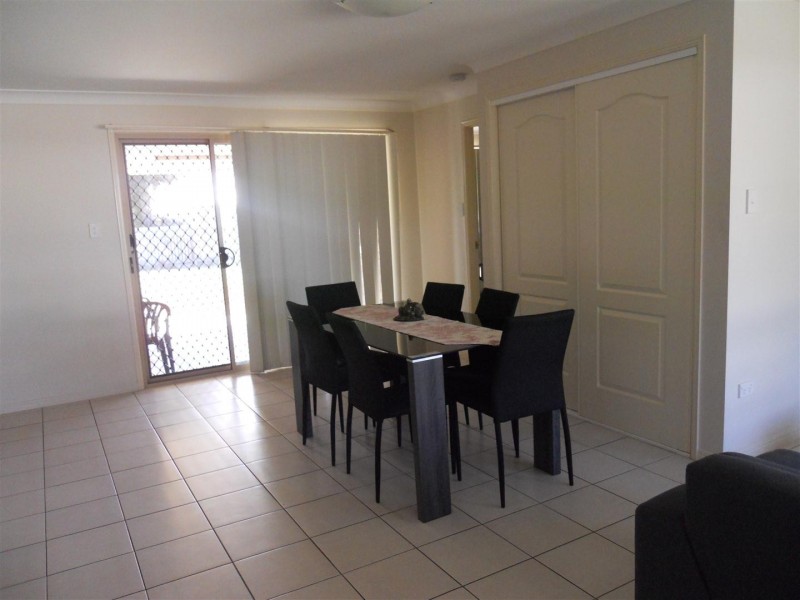 17 Riley Drive, Gracemere QLD 4702