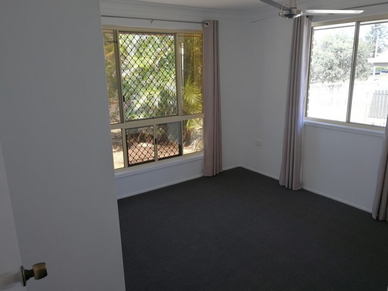2a Buxton Drive, Gracemere QLD 4702