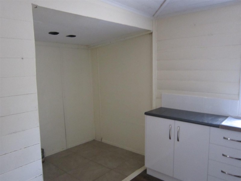 79 River Street, Mount Morgan QLD 4714
