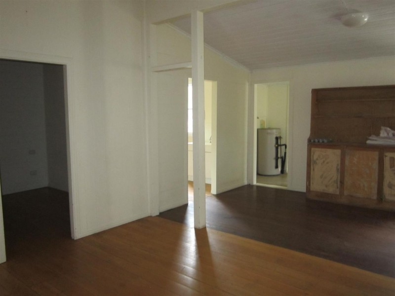 79 River Street, Mount Morgan QLD 4714