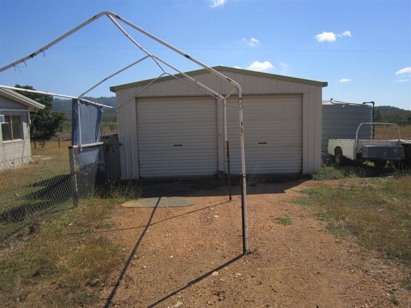 523 The Narrows Road, Mount Larcom QLD 4695