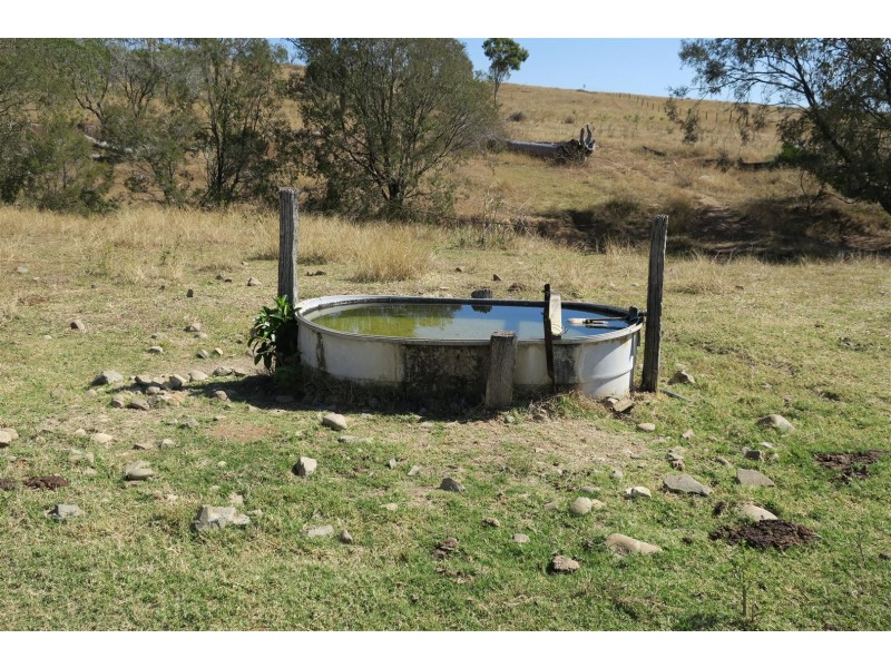 208 Hunter Gully Road, Morinish QLD 4702