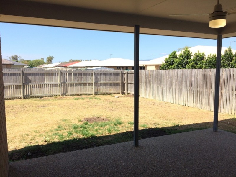 4 Press Court, Gracemere QLD 4702