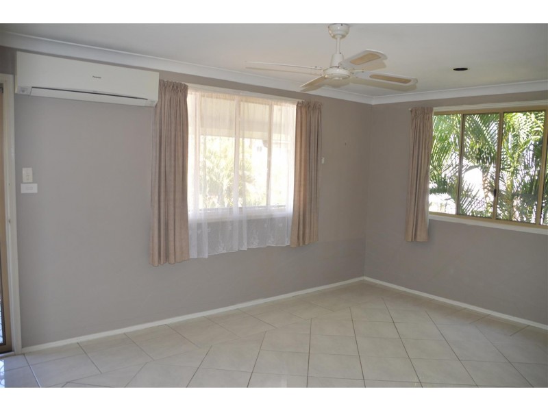 11 Schirmer Close, Gracemere QLD 4702