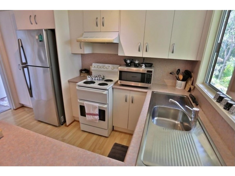 14 Phillip Street, Emu Park QLD 4710