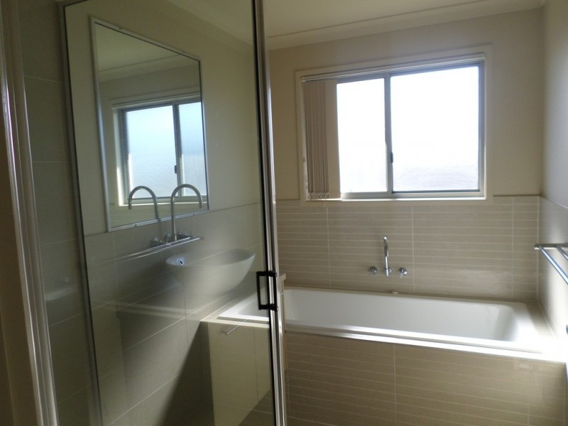 49 Middle Road, Gracemere QLD 4702