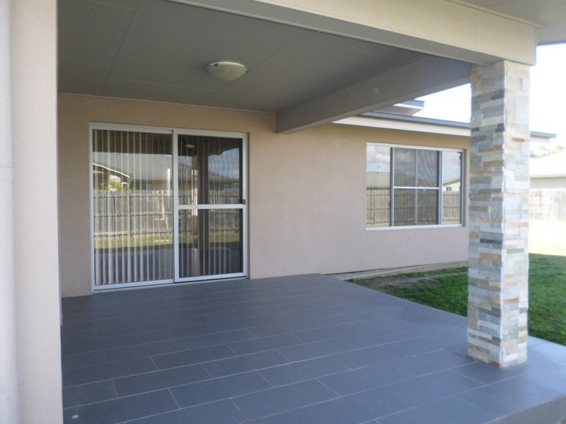 49 Middle Road, Gracemere QLD 4702