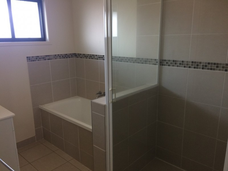 3 Emery Street, Gracemere QLD 4702