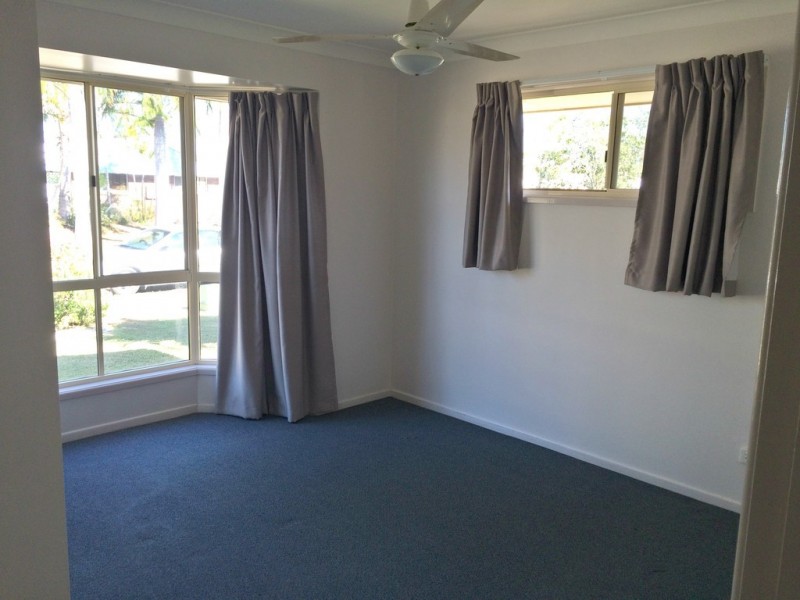 3 Mathias Place, Kawana QLD 4701